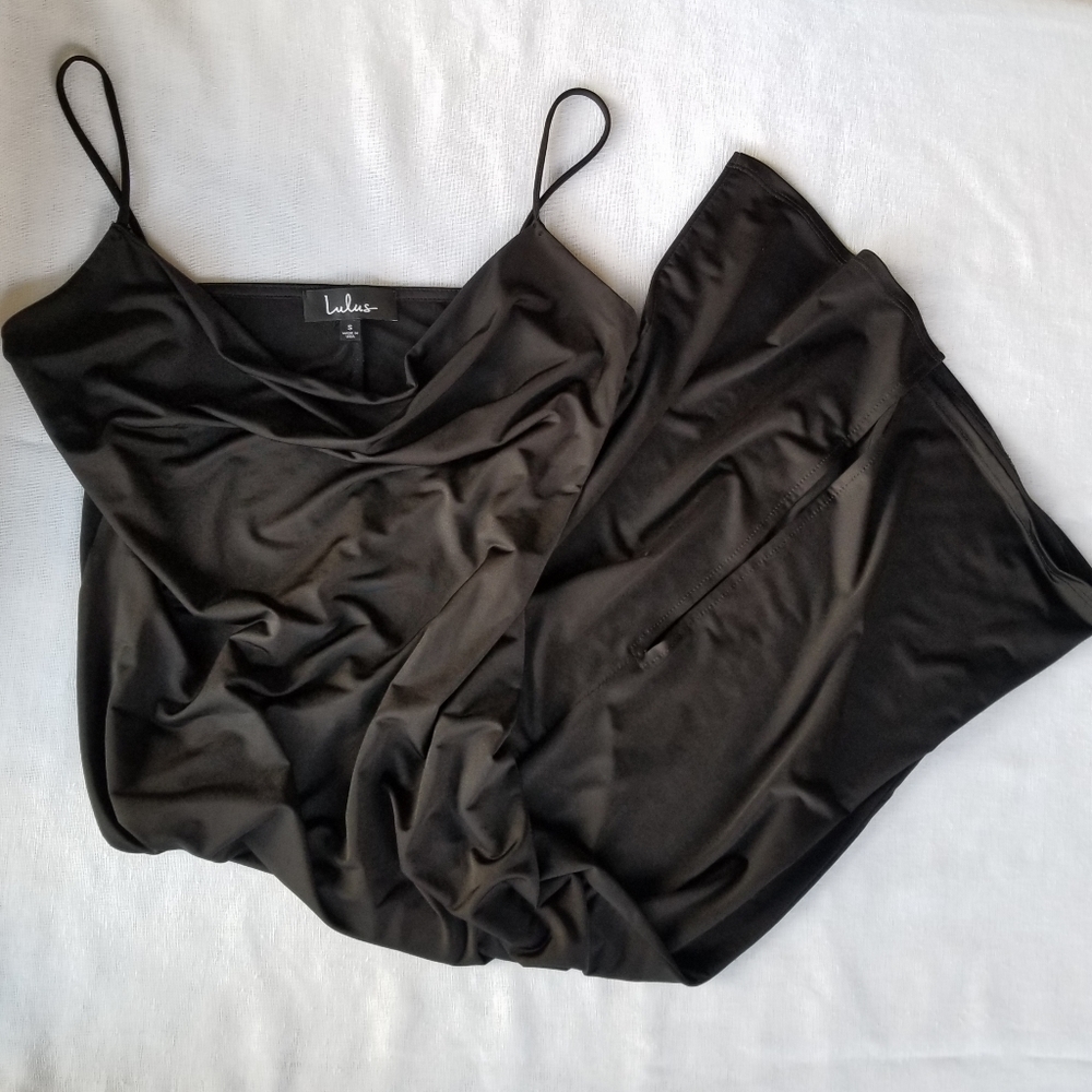 Lulus Black Bodycon Midi Dress